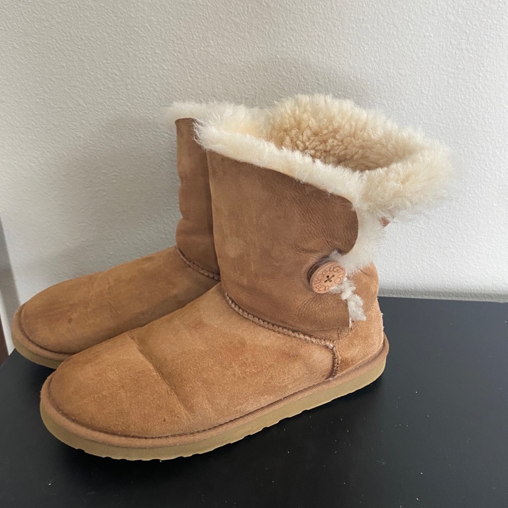 Bailey Button Ugg Boots